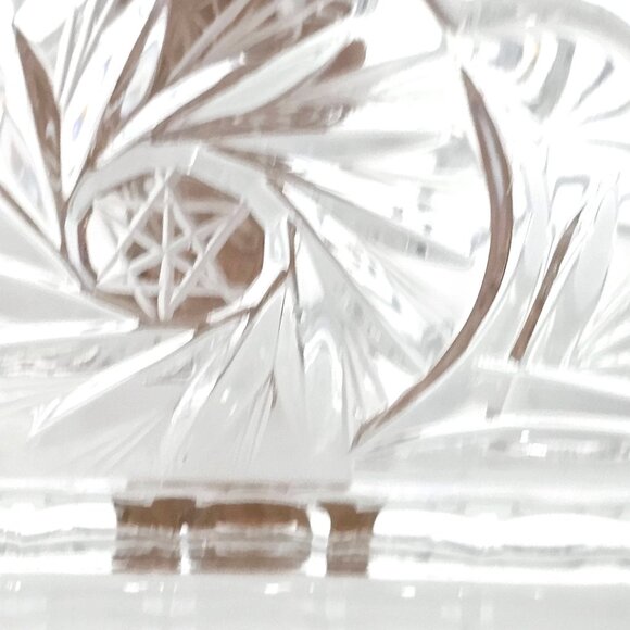 Vintage Cut Glass Letter Or Napkin Holder 6" scallop edge intricate swirl 24% C - Picture 4 of 11